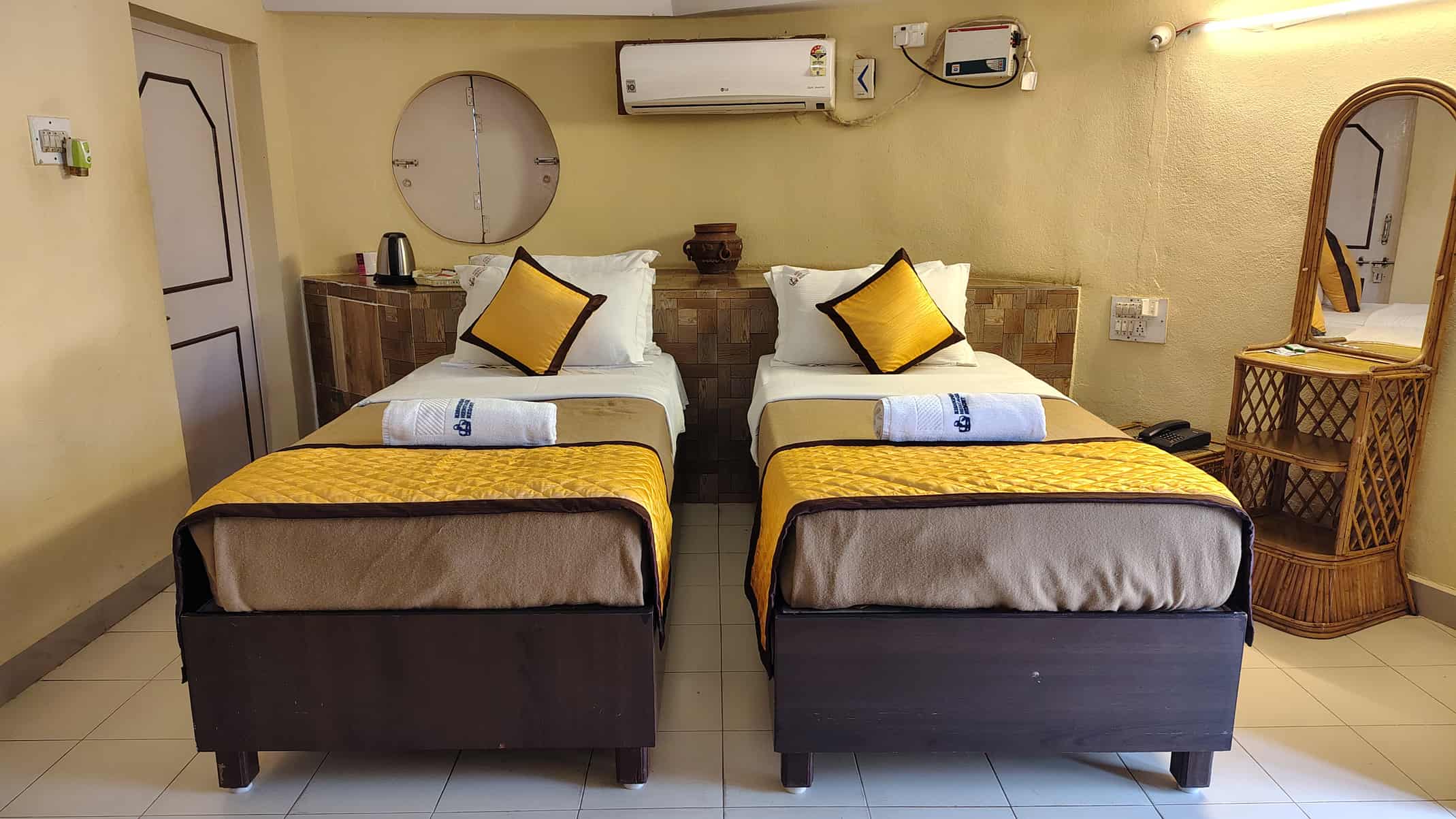 Lobby of KISHKINDA HERITAGE RESORT Hotel Hampi - Budget Hotels in Hampi