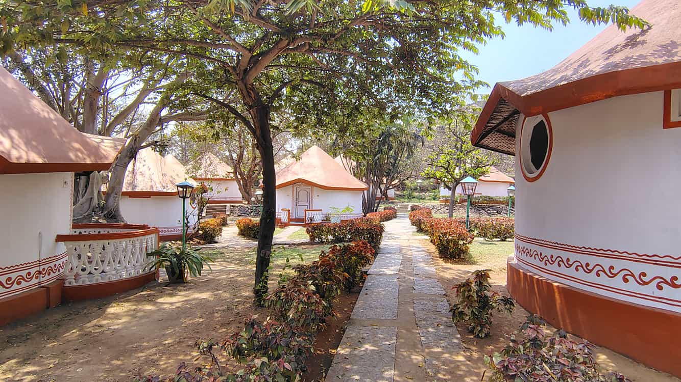 Lobby of KISHKINDA HERITAGE RESORT Hotel Hampi - Budget Hotels in Hampi